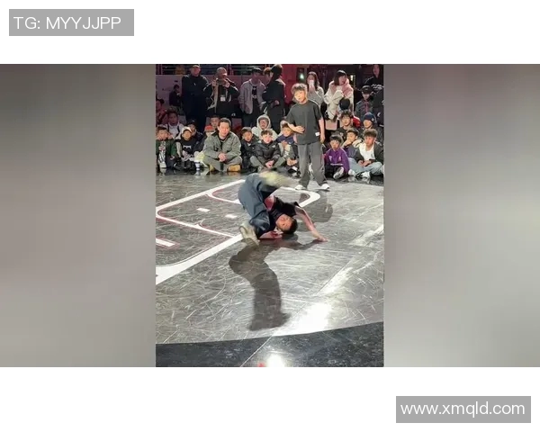 街舞热潮来袭：深入剖析杭州街舞队员的心理素质与团队精神